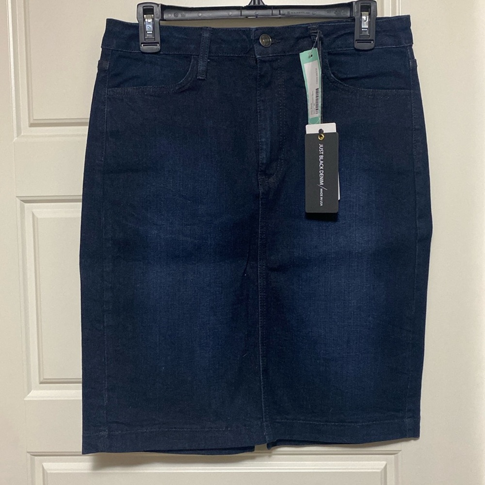 Navy denim skirt